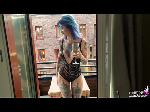 ❤️ አስደናቂ ልጃገረድ በጉልፕ እየጠባች እና በክፍት ሰማይ ስር በስሜታዊነት የምትበዳ ️❌  የፊንጢጣ የወሲብ ፊልም ❤